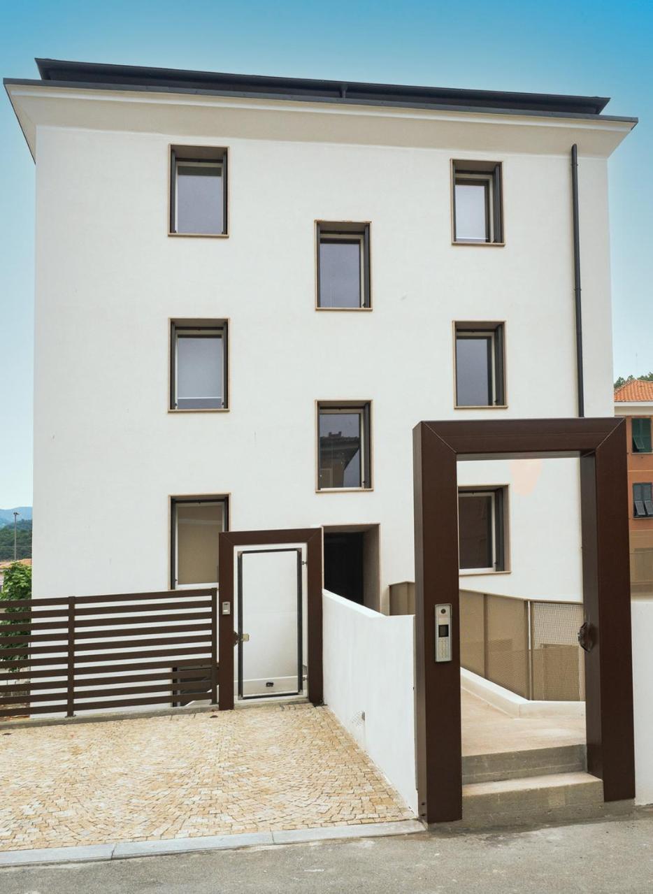 Domus Варацце Экстерьер фото